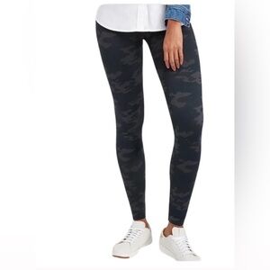 SPANX Dark Camo Leggings